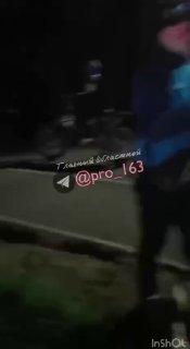 В Самарской области у местных жителей произошел конфликт с питбайкерами....