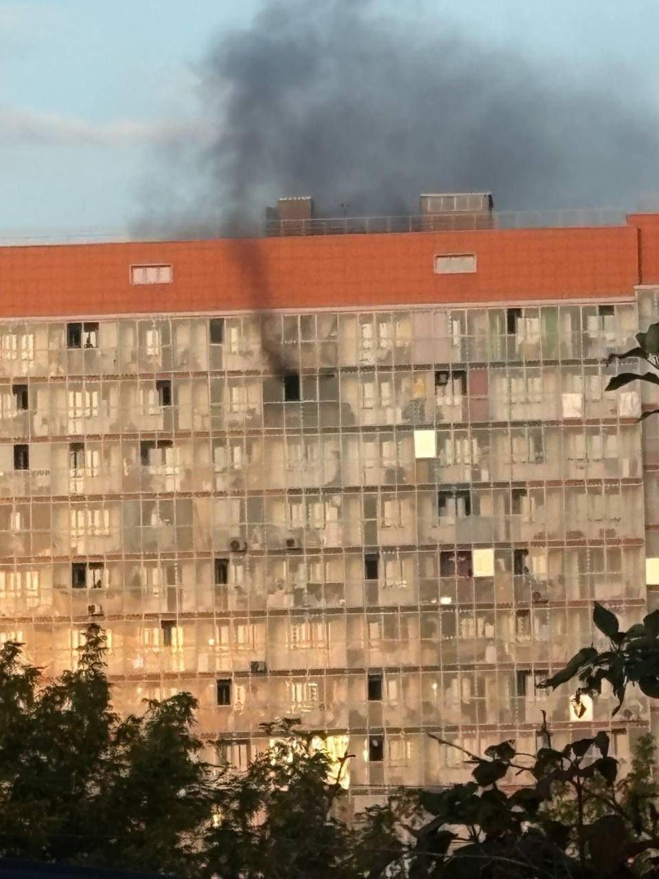 В Красноярске поджогом квартиры завершился прекрасный воскресный день на ул. Машиностроителей. 35.