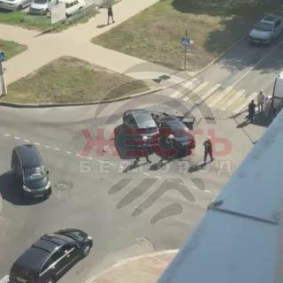 На улице Октябрьская в Белгороде произошло серьезное ДТП.