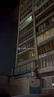 Жители дома на Блюхера 49 пожаловались на соседа, который часто оставляет...
