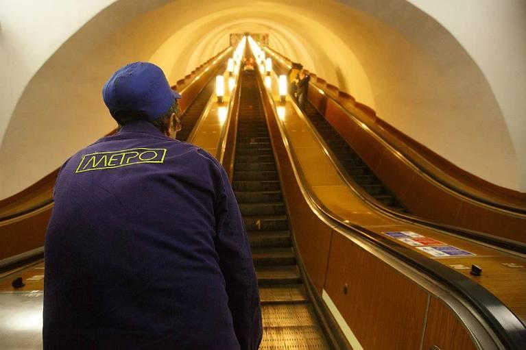 Петербургский метрополитен предлагает давать выпускникам отсрочку от армии...