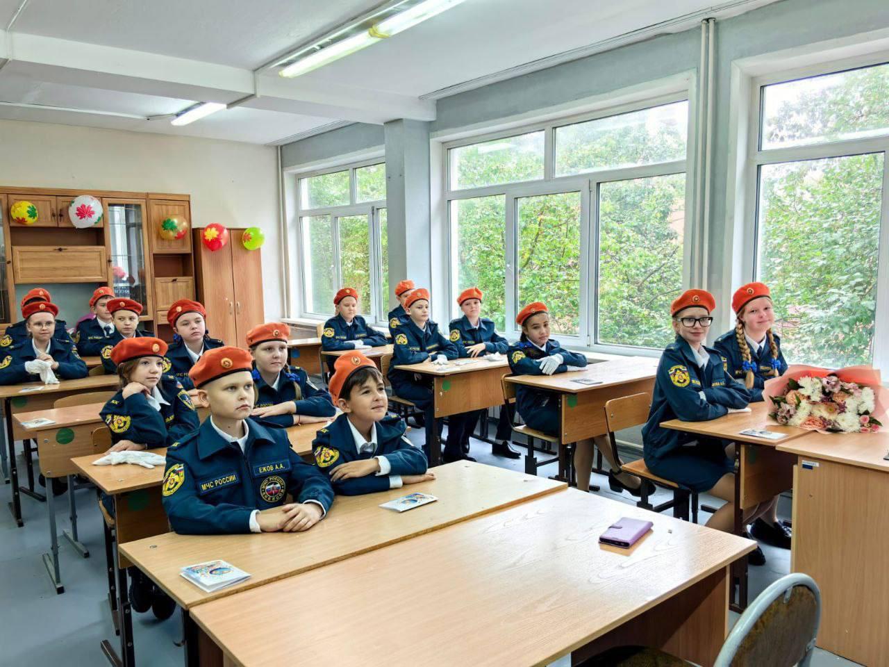 В школе №11 в этом году впервые открылся класс МЧС Учащихся ждёт углубленное...