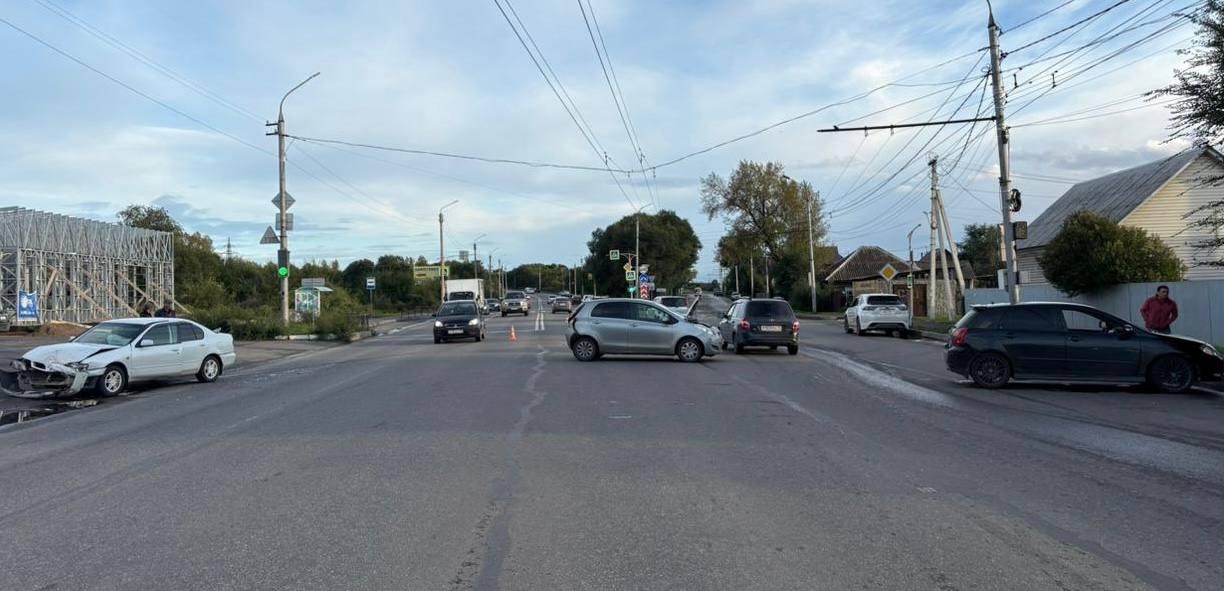 В Абакане несоблюдение дистанции стало причиной ДТП 4 августа в 17:40 в...