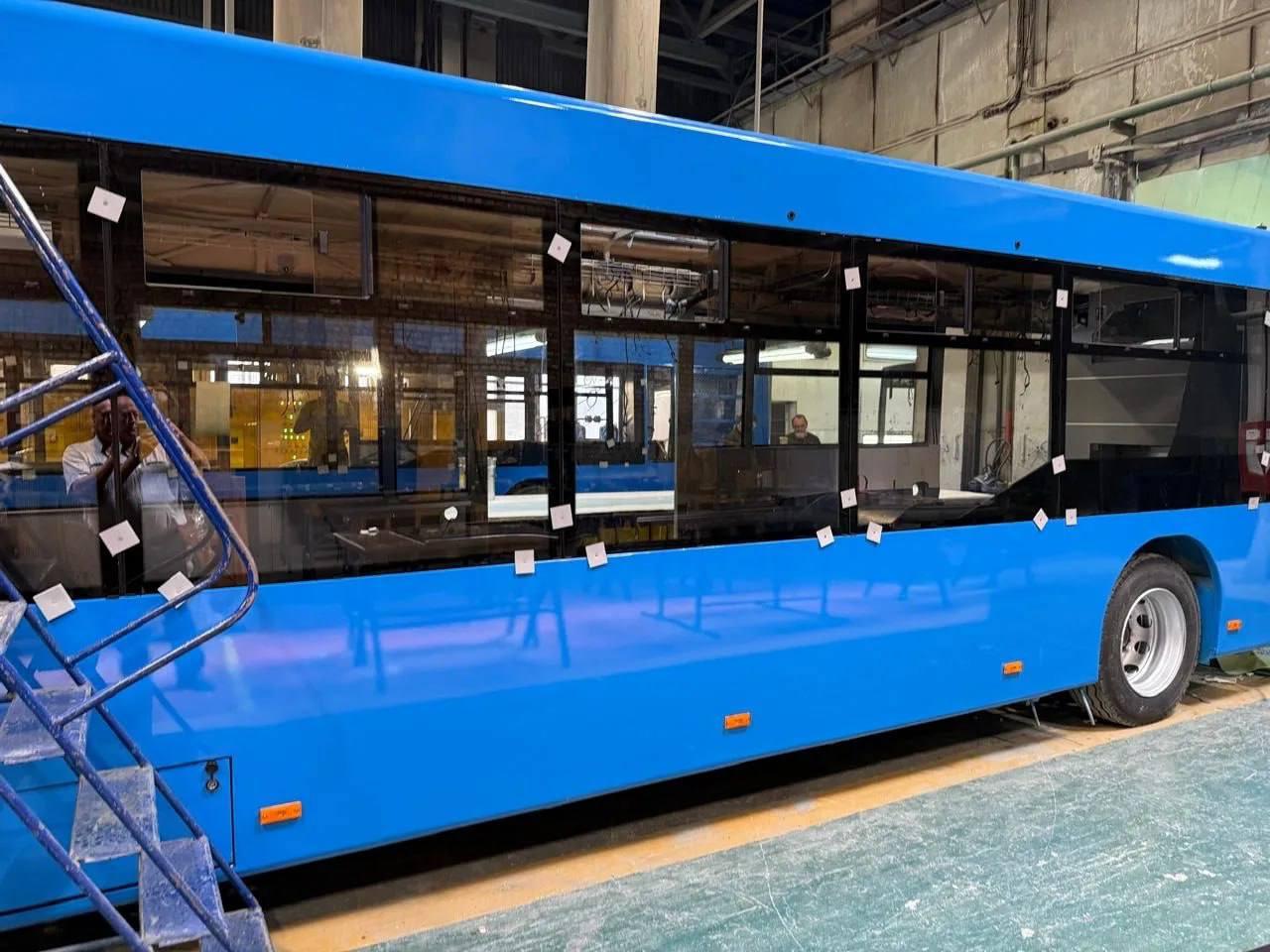 Первые кадры новых газовых автобусов для Красноярска. В телеграм-канале мэрии...