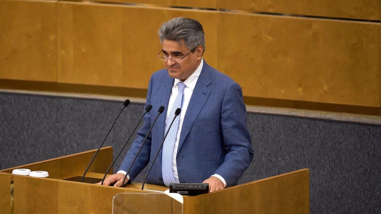Лидер Новых Людей Нечаев предложил ввести налог по безработице для мигрантов....