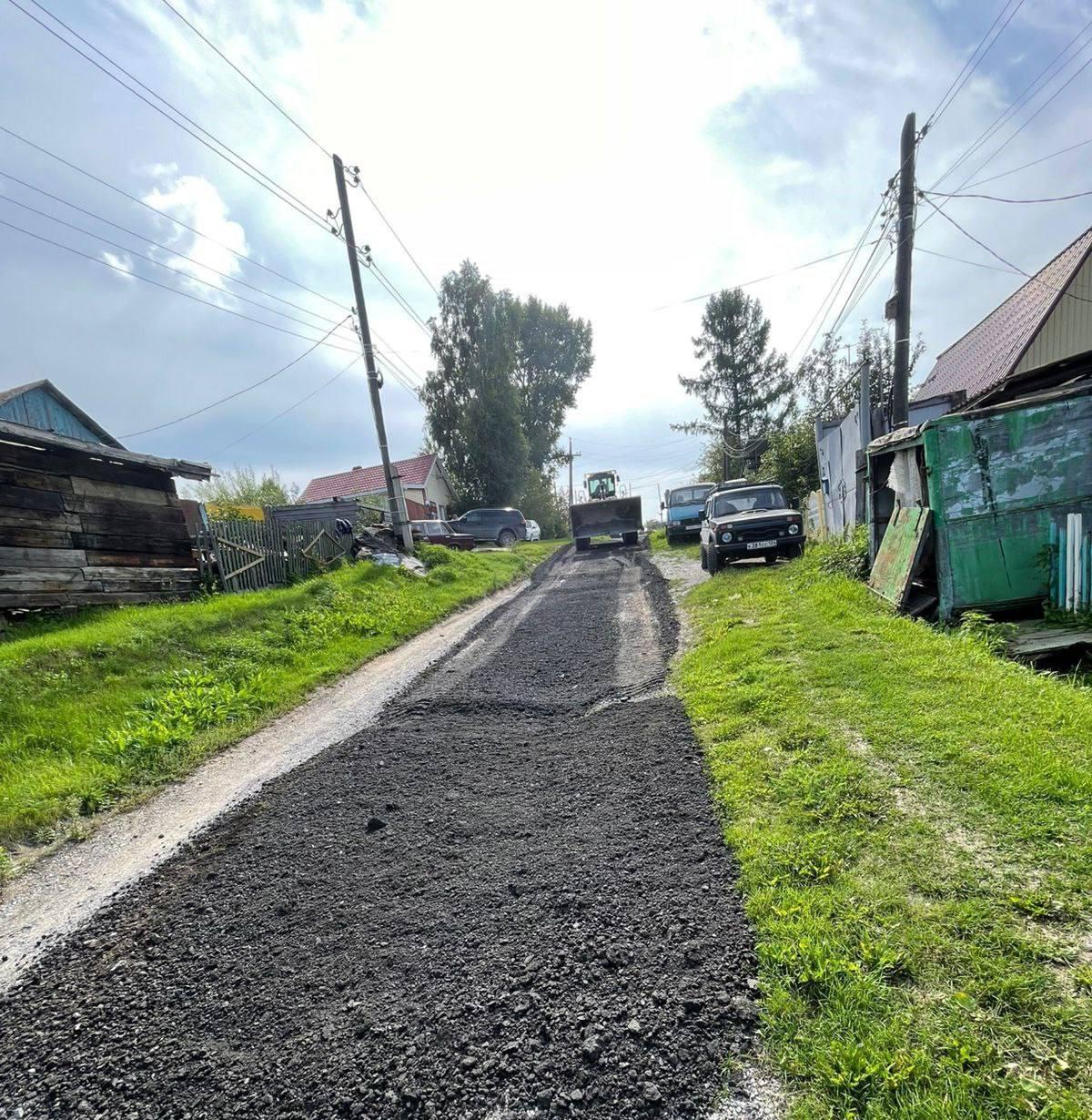 В 9 микрорайоне на самых проблемных участках, а также на улице Украинской и...