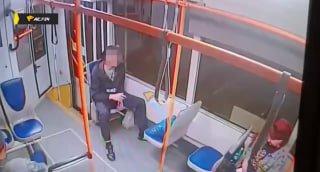 Новосибирец сделал замечание зацеперам. А они в ответ сломали ему ребра