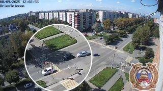 В Абакане разыскивают водителя, сбившего ребенка Накануне около полудня на...