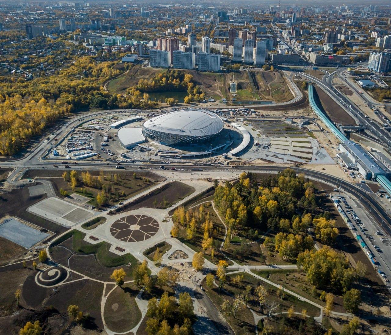 Конечную остановку пригородных и городских автобусов планируют обустроить рядом со станцией метро «Спортивная». Так власти хотят разгрузить от транспорта площадь Маркса, «Студенческую» и областную больницу