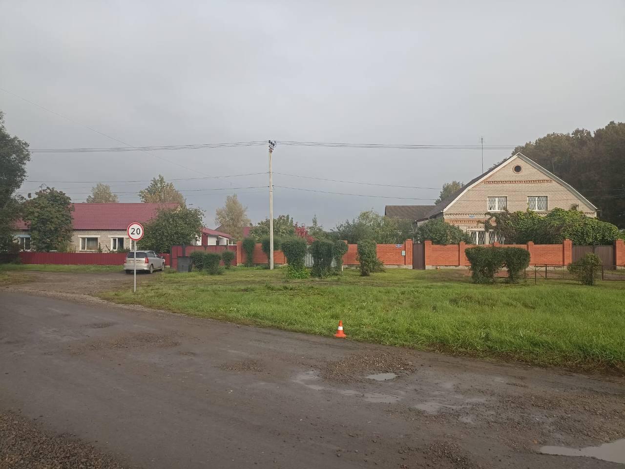 В Усть-Абаканском районе в ДТП пострадал несовершеннолетний водитель мопеда 9...