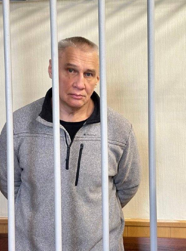 Главарь банды бывших милиционеров, убивших 11 человек, получил 16 лет...