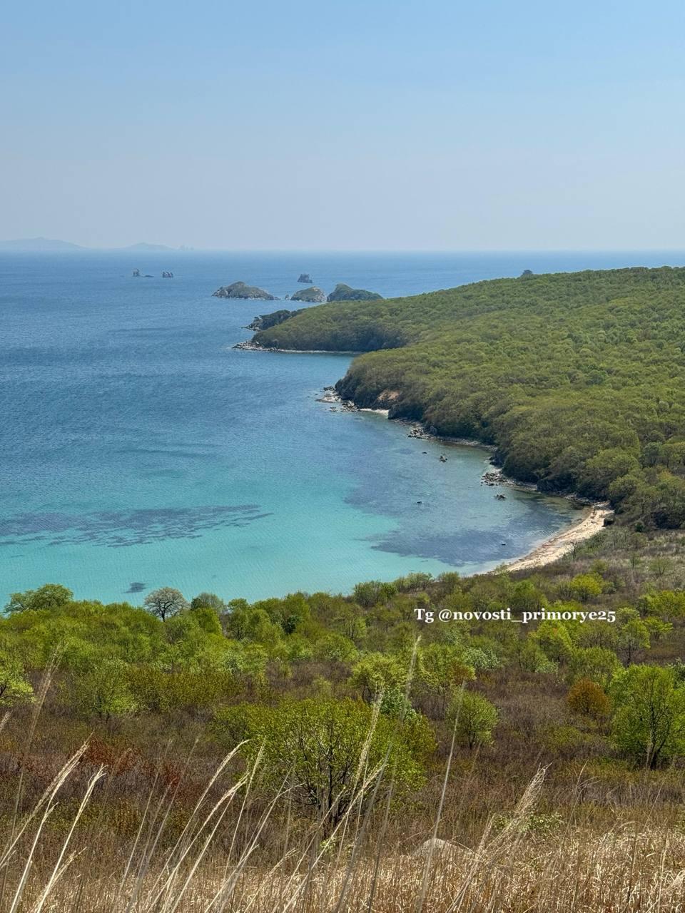 🦺В Приморье мужчину на сапе унесло в открытое море.