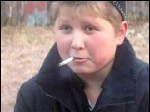 В Новосибирске на учёте у нарколога состоит 8-летний ребёнок с диагнозом «алкогольная зависимость».
