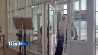 Зимнего волшебника заметили на одном из избирательных участков