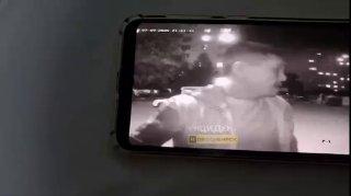 В Новосибирской области неонацисты встречают доставщиков у подъездов, а затем...