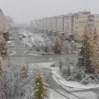 Зима обрушилась на некоторые регионы России