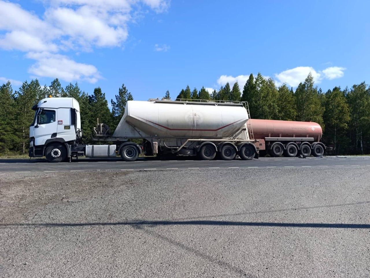 Абдулино: на трассе столкнулись грузовики Sitrak и Renault — один пострадавший