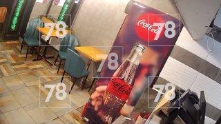 Попросил шаверму бесплатно — после отказа выстрелил