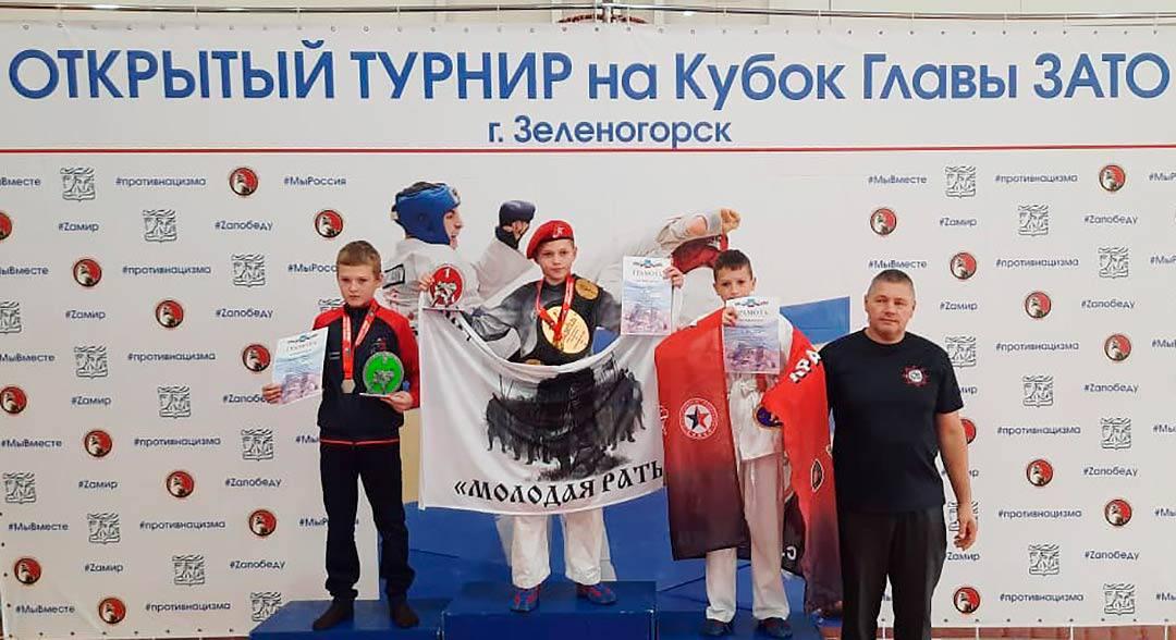 Рукопашники заняли весь пьедестал