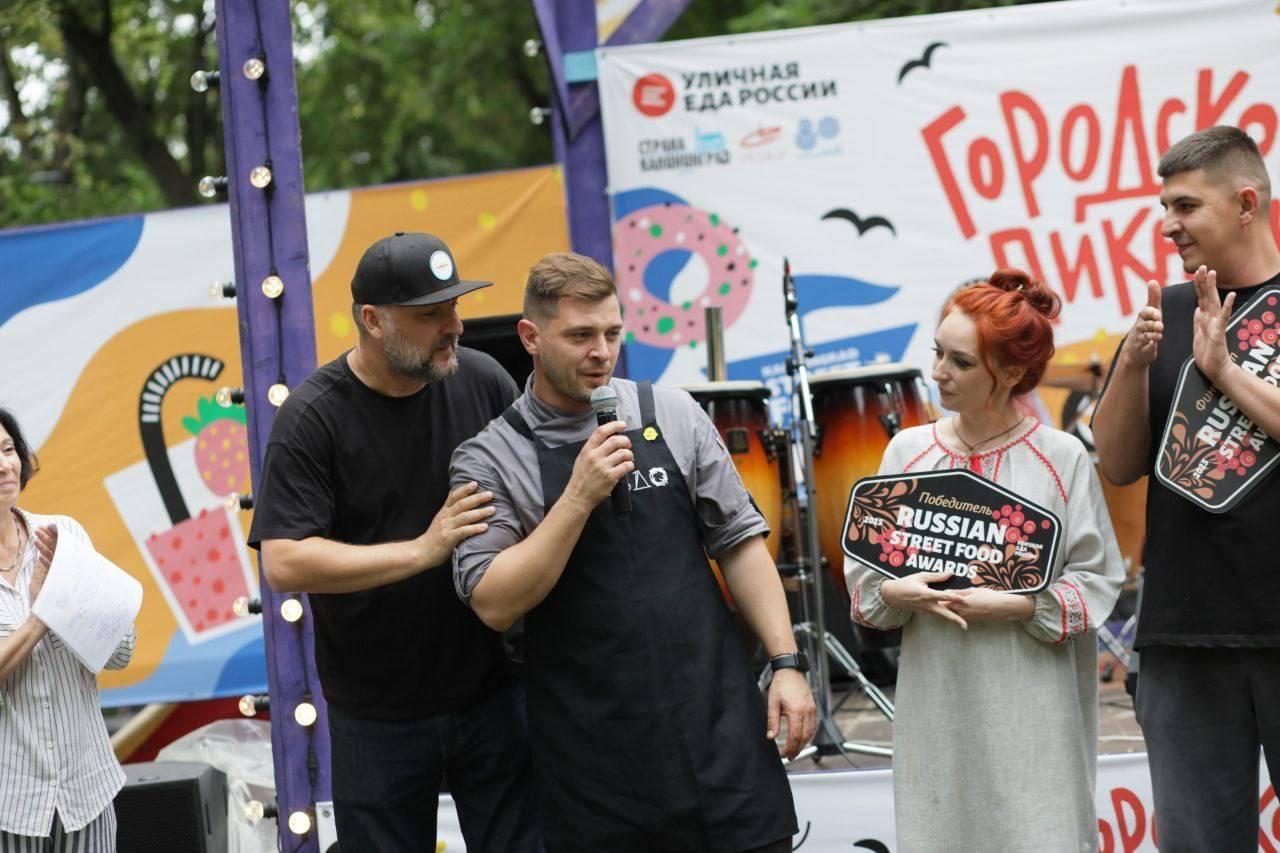 Белгородская «Слобожанская» кулебяка признана лучшей уличной едой страны