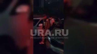 Иностранец попытался изнасиловать девушку в туалете екатеринбургского кафе....