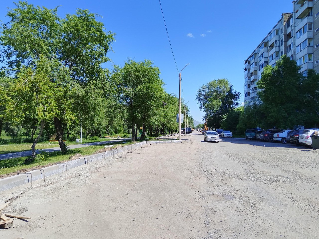 В Новокузнецке сотрудники полиции устанавливают обстоятельства ДТП, в результате которого погиб водитель мотоцикла 