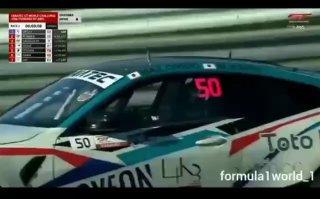 Фейл года: японский пилот Макс Оридо на BMW M4 GT4 лидировал всю гонку в Окаяме, но прямо перед финишем заглох, потому что у него ЗАКОНЧИЛСЯ бензин.