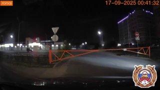 В Абакане мужчина прокатился на багажнике Нивы и впал в кому.