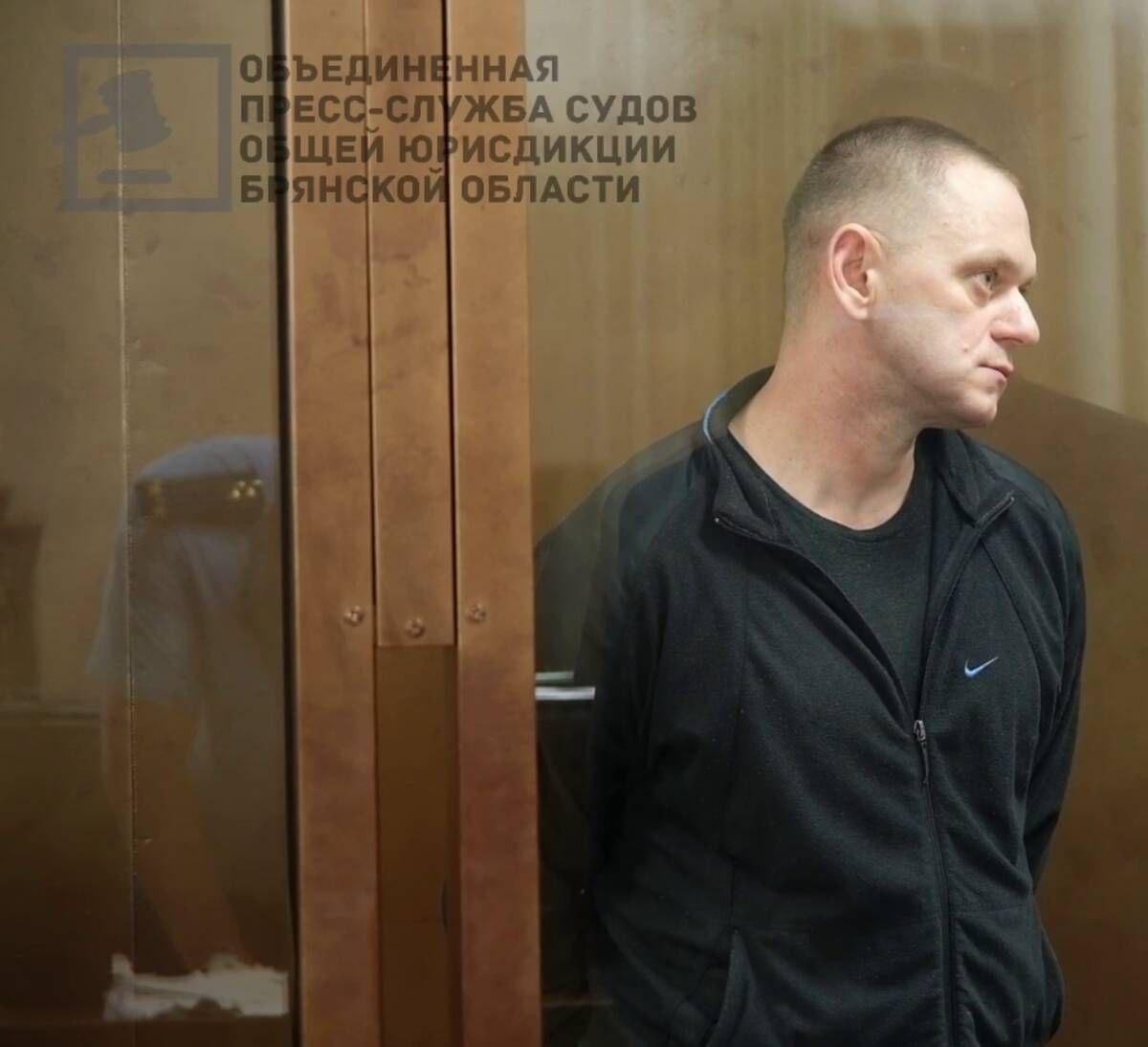 Криминальный «смотрящий» за Дятьковским районом получил 12 лет за вымогательство и угон