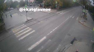 Кортеж министра МЧС Куренкова чудом избежал ДТП в Екатеринбурге. На...