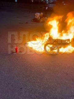 В Подмосковье питбайкер получил страшные ожоги рук из-за шутки приятеля
