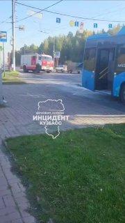 Пассажирский автобус с людьми загорелся в Кемерове В пятницу, 19 сентября, в...