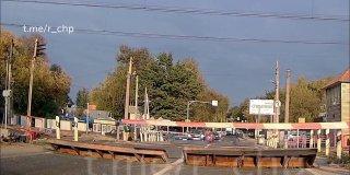 В Подмосковье юноша шагнул под колеса электрички после расставания с девушкой: ему оторвало голову