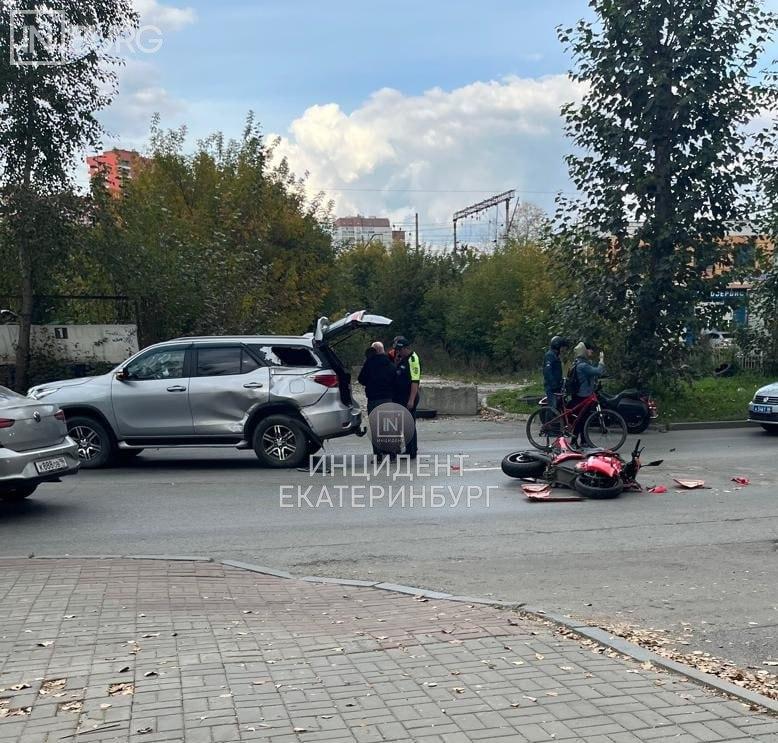 На Черепанова ДТП с мотоциклистом «Сотрудники Госавтоинспекции работают на...