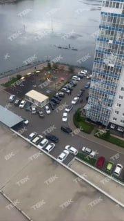 Парень упал с 25 этажа на Ярыгинской набережной
