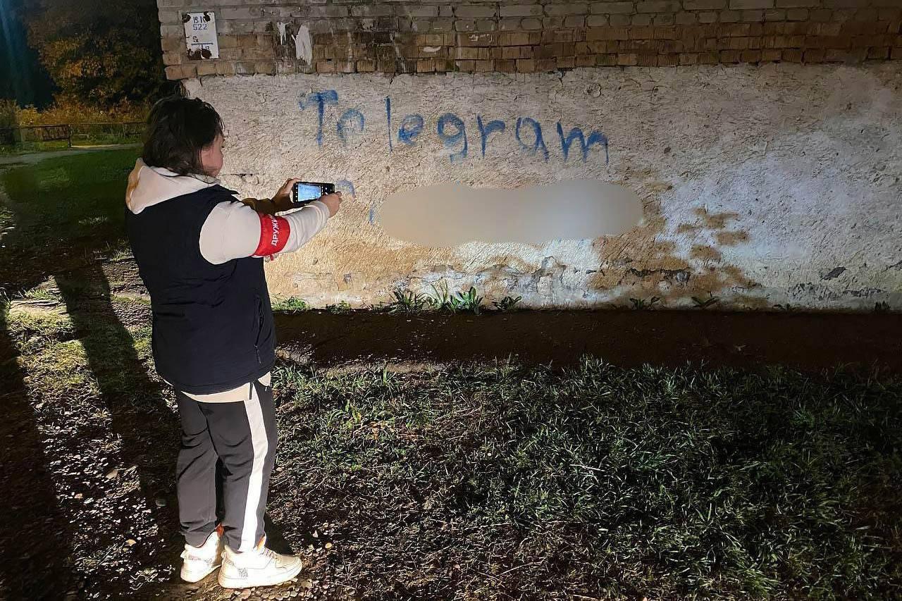 Полицейские и дружинники провели акцию «Чистый двор» В Канске прошла...