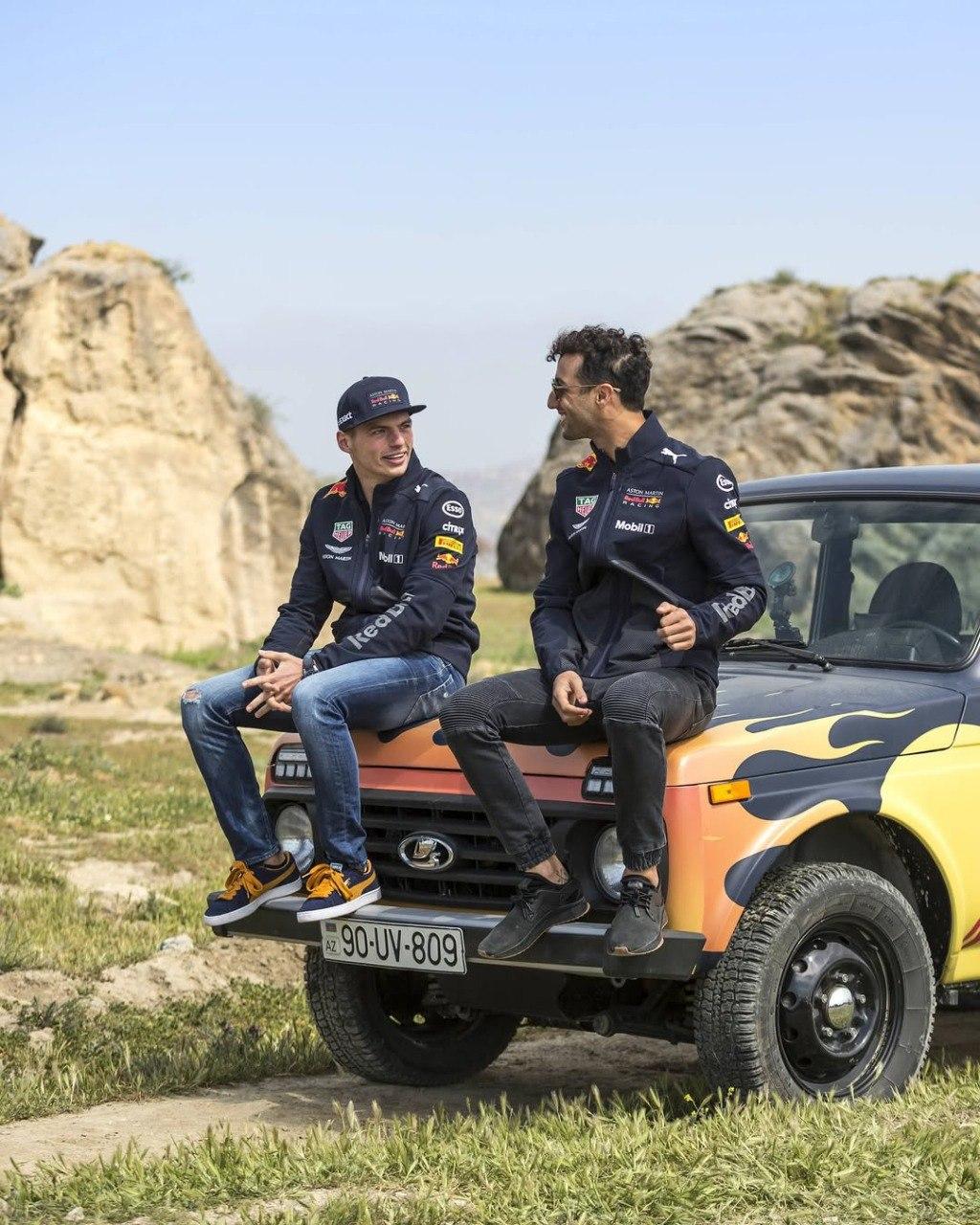 Red Bull показал кадры недавних покатушек лучшего гонщика Формулы-1 Макса Ферстаппена на... НИВЕ.