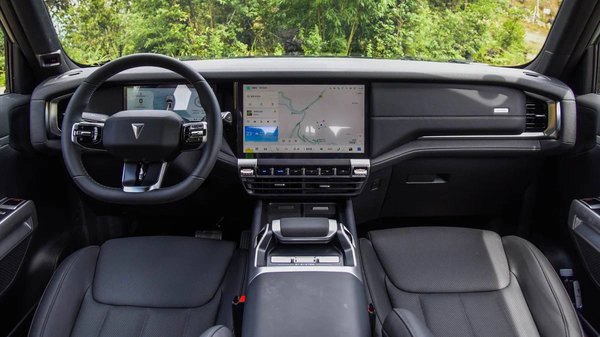 Внедорожник Deepal G318 от Changan и Huawei — известны цены