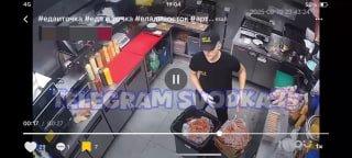 🌭Во Владивостоке сотрудник популярной сети пит-стопов продемонстрировал, как...