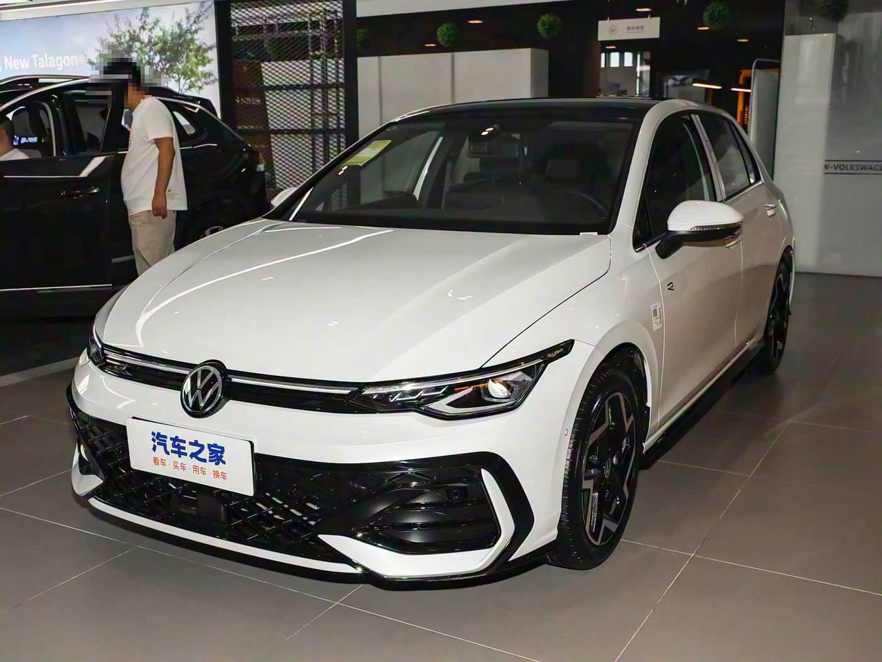 Volkswagen стал КИТАЙСКИМ брендом — концерн начал экспортировать автомобили из Поднебесной.