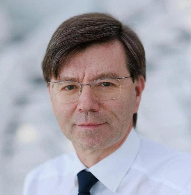 И.о. ректора КрасГМУ стал известный хирург, профессор Дмитрий Черданцев