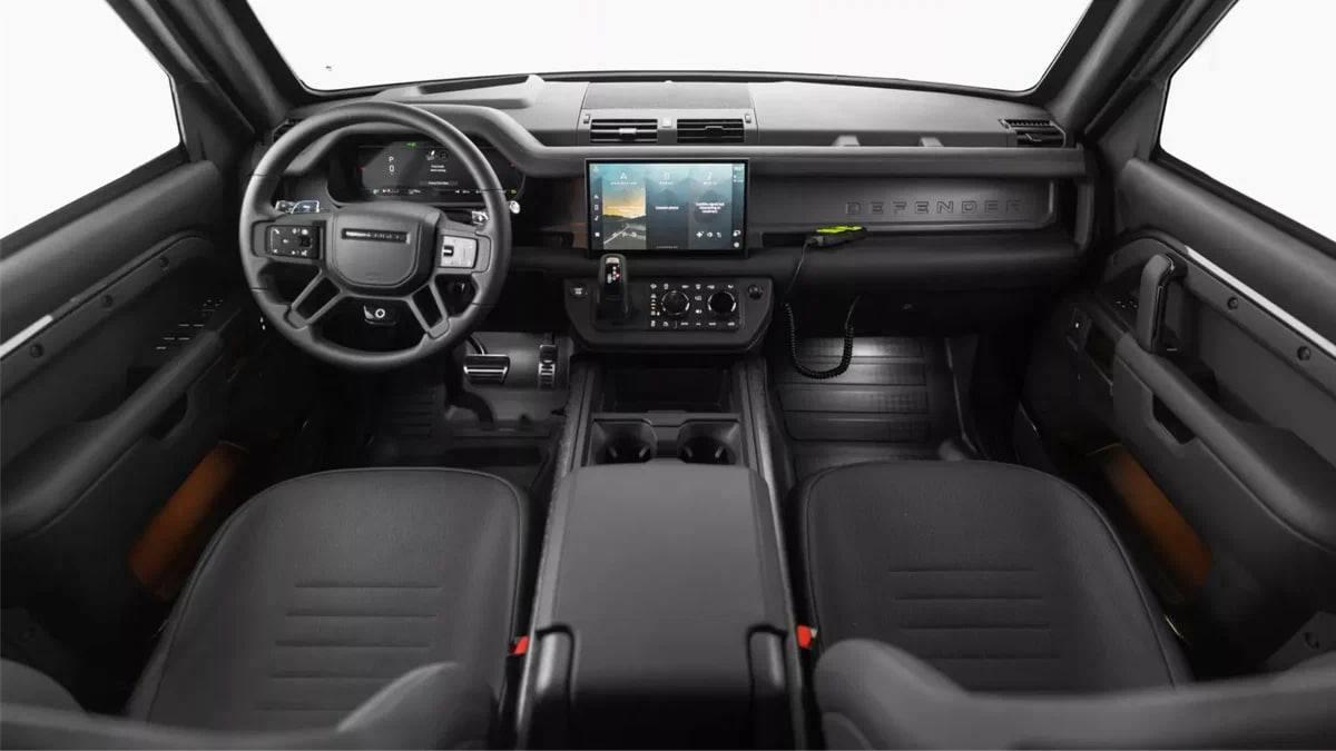 Канадское ателье Inkas превратило самый мощный Land Rover Defender в настоящий броневик.