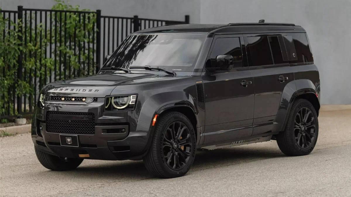Канадское ателье Inkas превратило самый мощный Land Rover Defender в настоящий броневик.