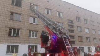 Огнеборцы МЧС России спасли девять человек на пожаре в Ангарске