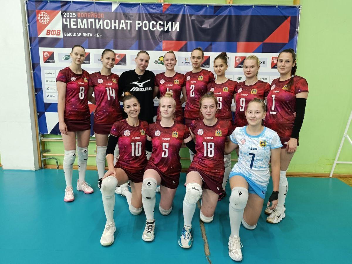 Брянские волейболистки уверенно стартовали в Высшей лиге «Б»