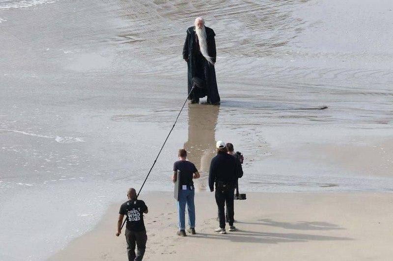 Так будет выглядеть Дамблдор в новом сериале про Гарри Поттера от HBO