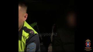 В городе Кемерово инспекторы ДПС остановили 16-летнего подростка за рулём...