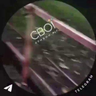 В Кривом Роге мужчина зарезал пассажира автобуса после конфликта из-за места,...