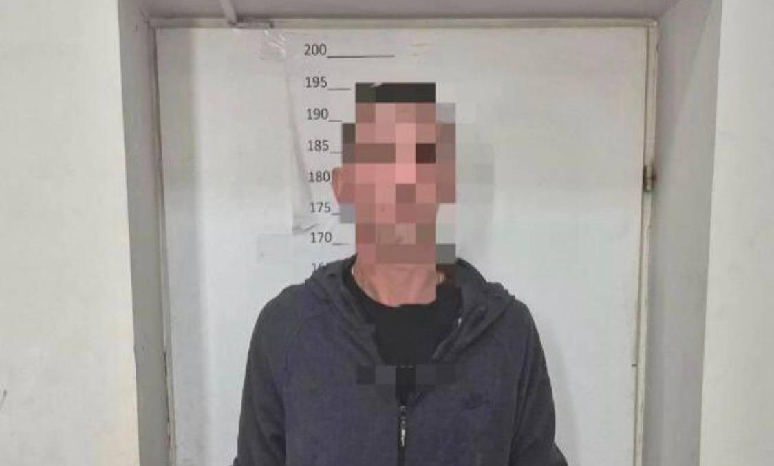 💉Во Владивостоке на Надибаидзе мужчина сбывал мефедрон — торговца наркотиками...