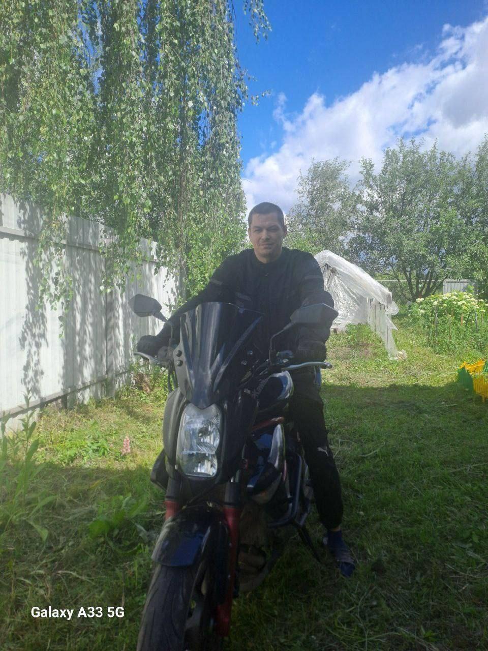 В Нижнем Новгороде водитель кроссовера насмерть сбил мотоциклиста на перекрёстке